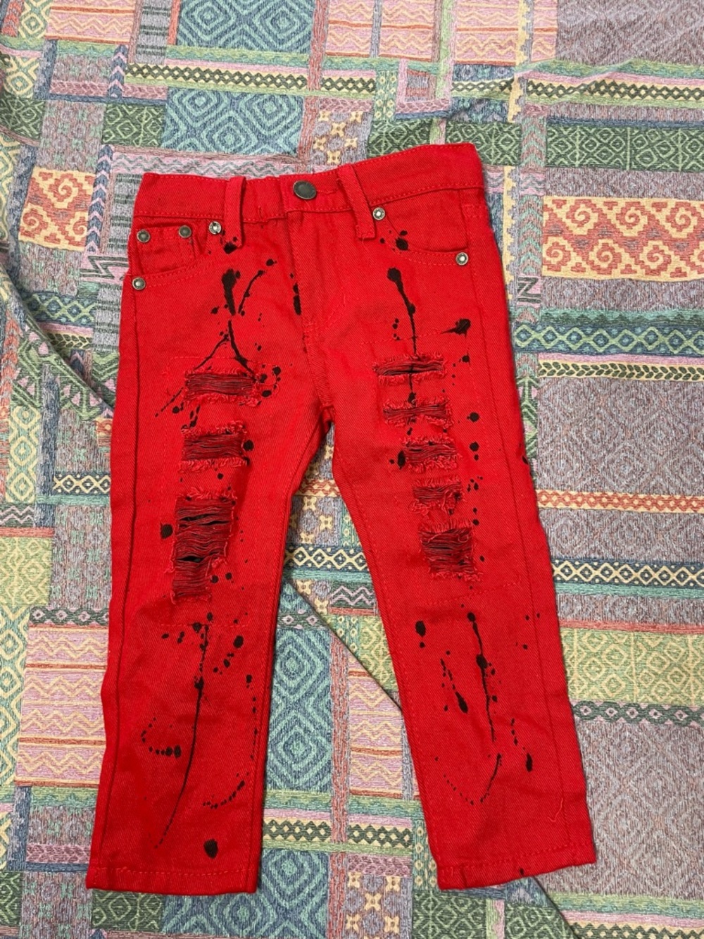 Kids Red Distressed Paint-Splatter Jeans size 3T Blut cult